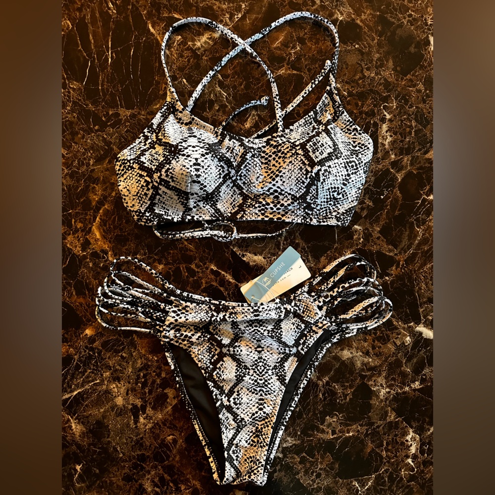 NWT Cupshe Snakeskin 2 Piece Swimsuit